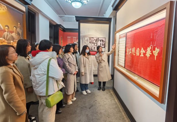 �ھ�����CMP��(�й�)����