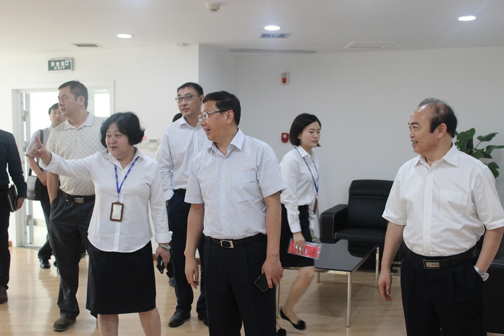 �ھ�����CMP��(�й�)����